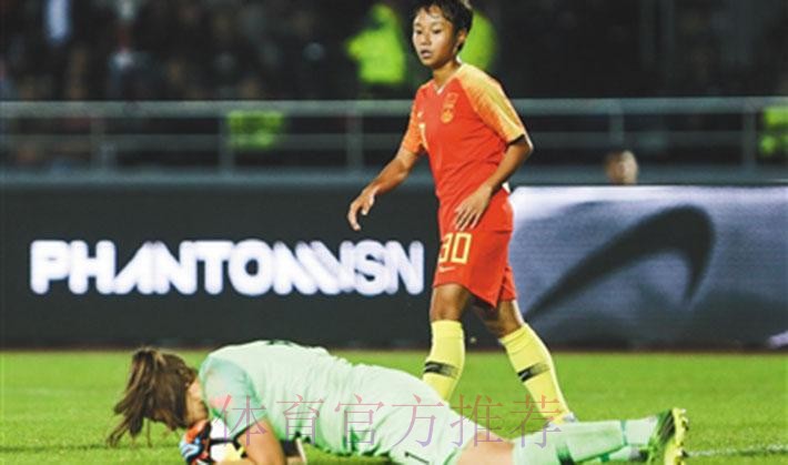 新京报：17岁张琳艳 想让自己强大为小个子正名