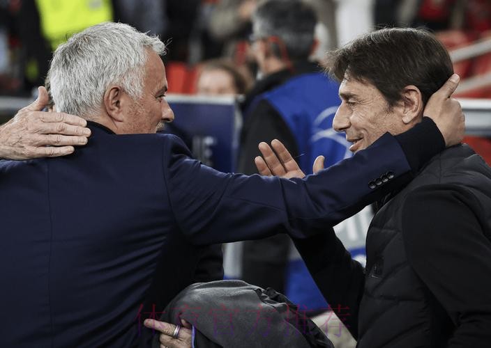 62岁穆帅里程碑战KO孔蒂！率队从4连败到2连胜，欧冠晋级希望重燃